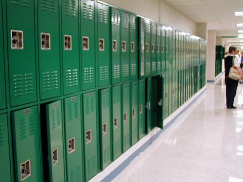 Class rank puts unneeded pressure on students. http://aboutlockerbenches.blogspot.com