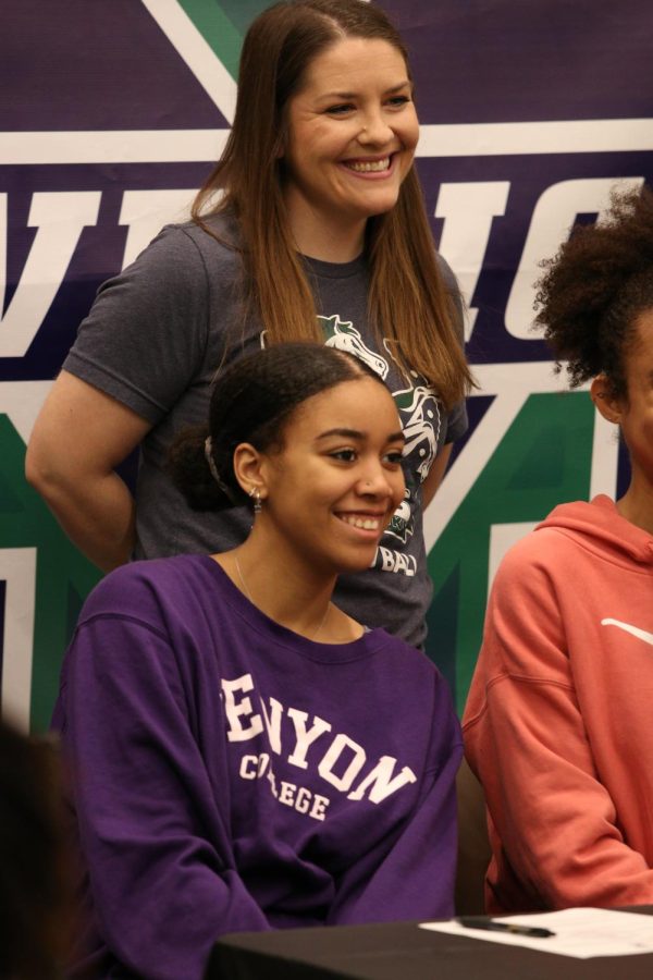 Rachel Ferrara signed with Kenyon College for volleyball