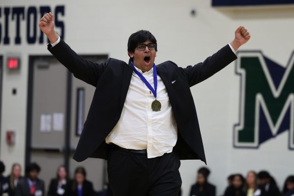 DECA Hosts District Competition, 117 Students Advance