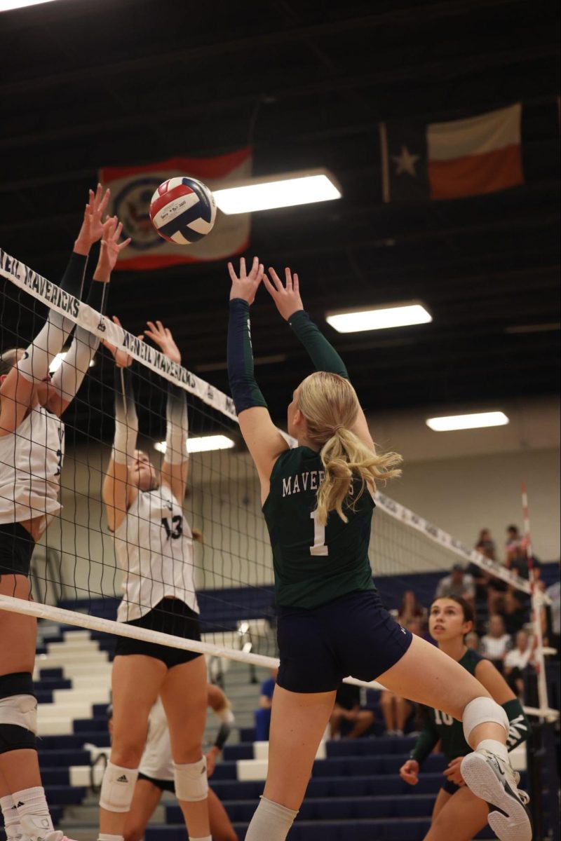 Varsity Volleyball Drops District Match Against Stony Point