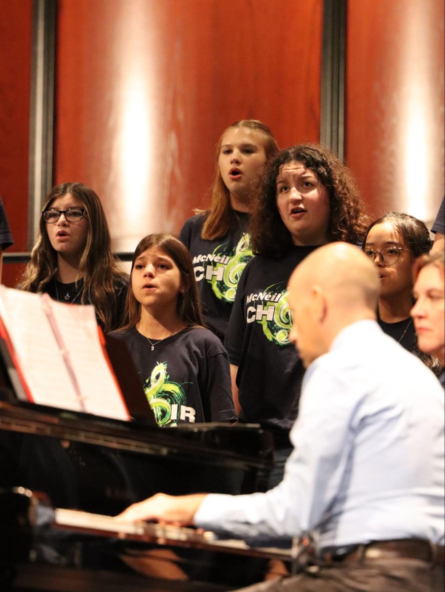 Olivia Gonzales, top right, with the Concert Treble Choir at the Saureka Fall Concert on Sep. 17, 2025.