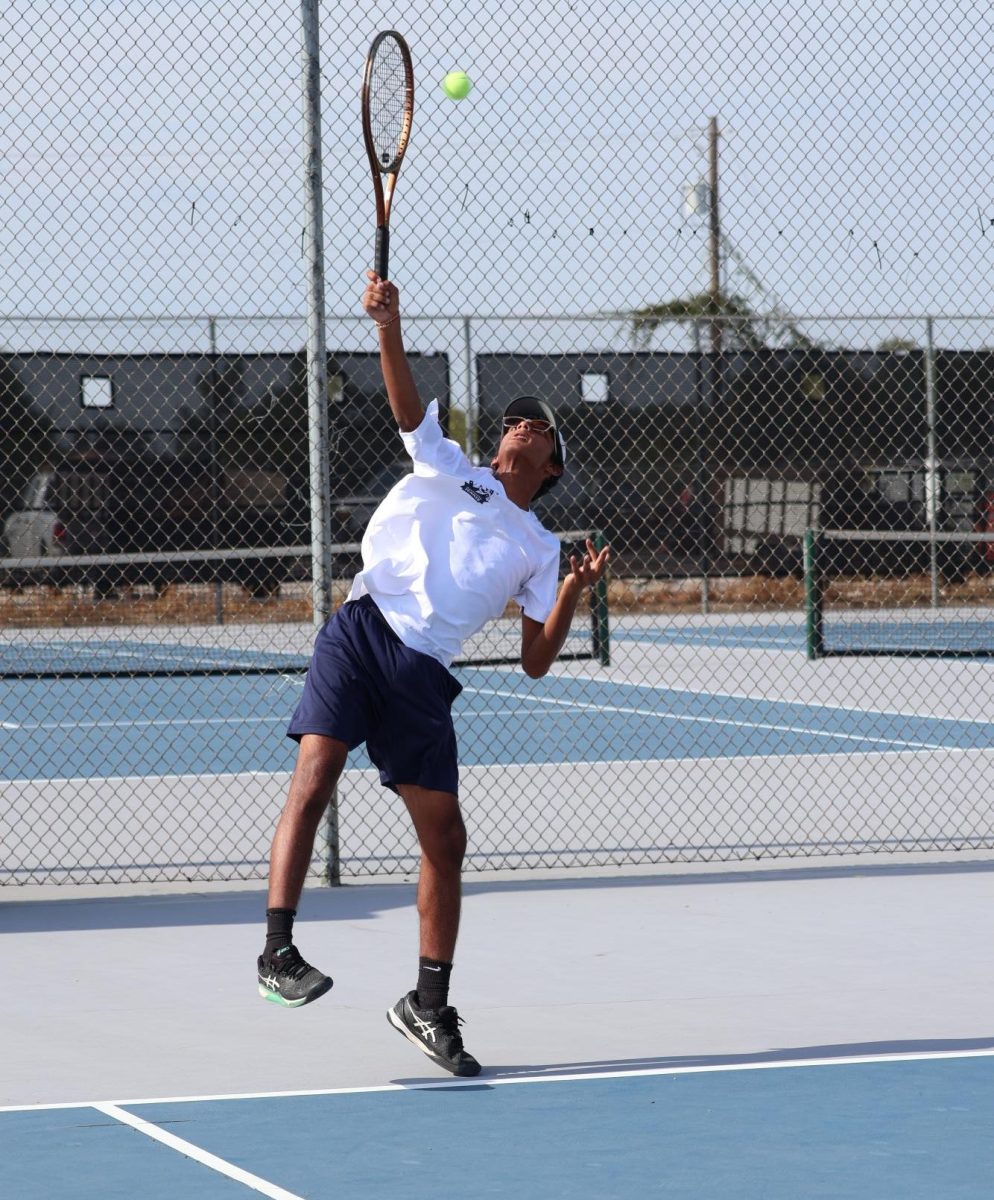 Varsity Tennis Sharpens Game Ahead of Nationals